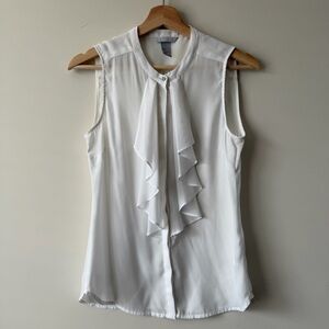 H&M White Sleeveless Ruffle Front Blouse